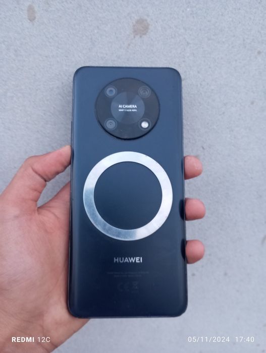 Dakement karobka bor Huawei Nowa Y90