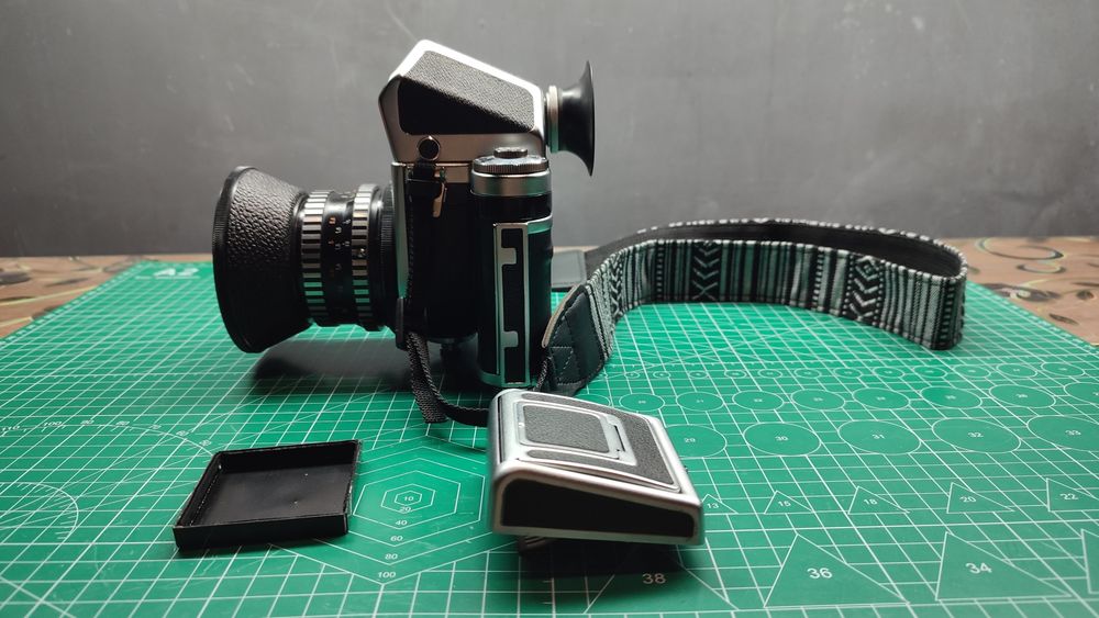 Pentacon SIX + 80 мм.  + аксессуары