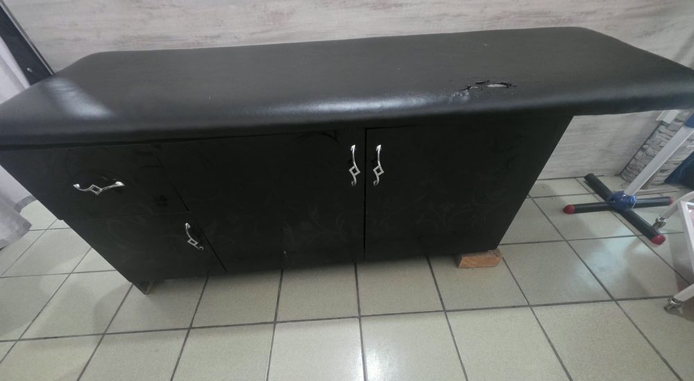 Продам кушетку для массажиста, для лэшмейкера