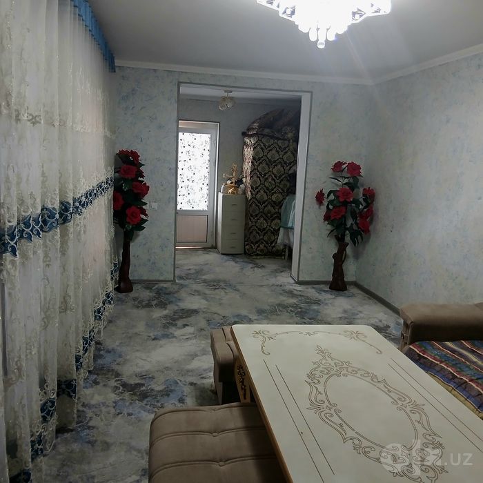 Ховли Сотилади хамма кулайликларга эга