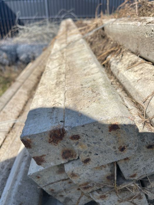 Spalieri beton Italia gard imprejmuire stalpi vie Valcea