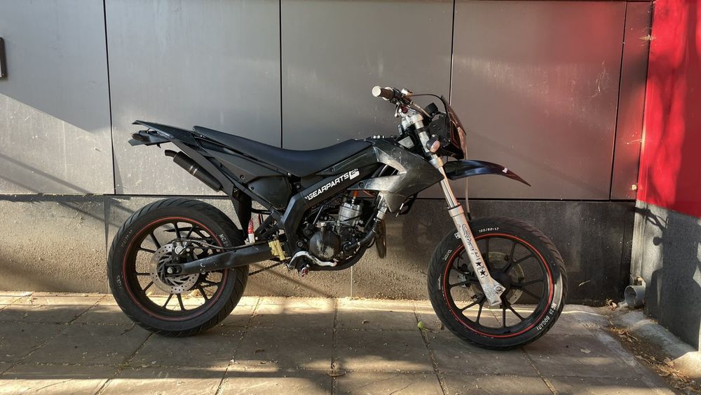 Derbi Senda X-Treme SM 80cc РЕГИСТРИРАН