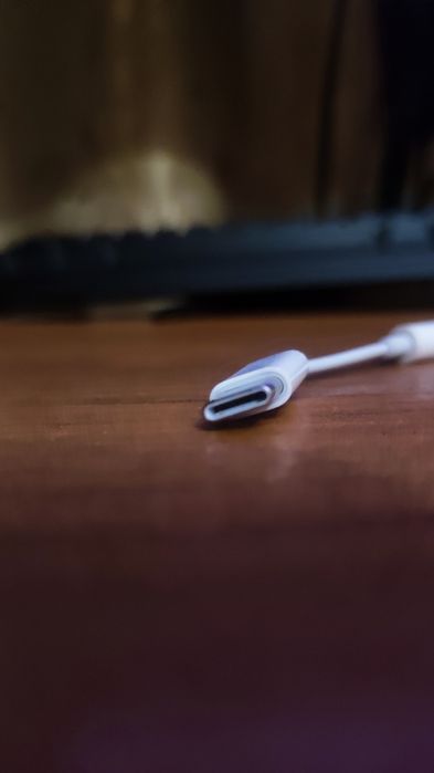 apple dongle USB-C към 3.5мм жак, адаптер за слушалки и DAC