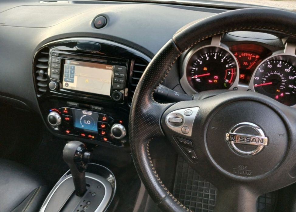 Nissan Juke -Текna-1.6 бензин-117кс -автомат-2018г-