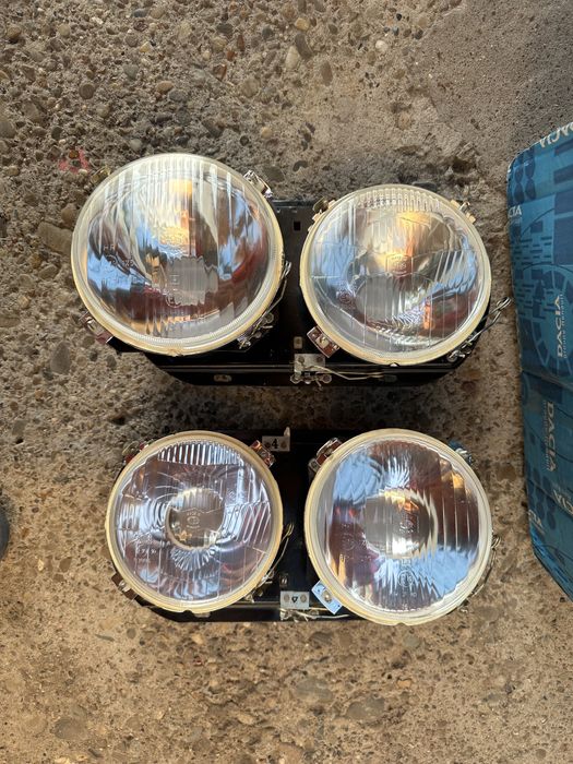 Faruri Elba ARO ,Dacia