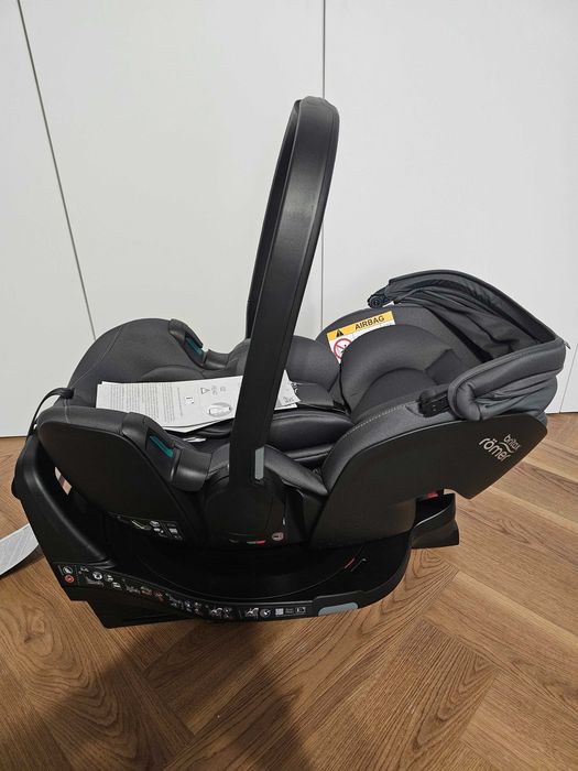 Pachet nou - scoică Britax Romer Baby Safe Pro și baza Isofix Vario 5Z