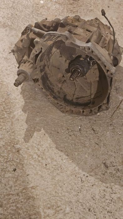 На Сааб-9000 МКПП