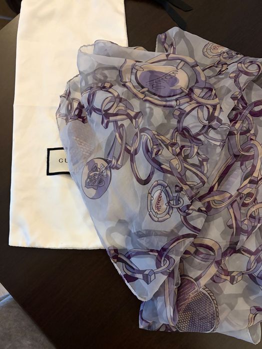 шал Chanel Gucci Italy коприна