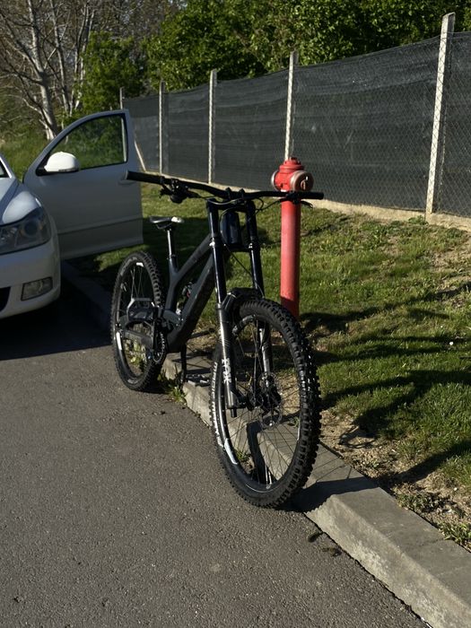 YT Tues CF pro 2019