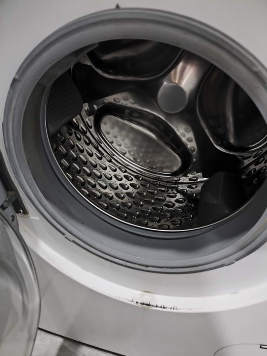 Продам стиральную машину