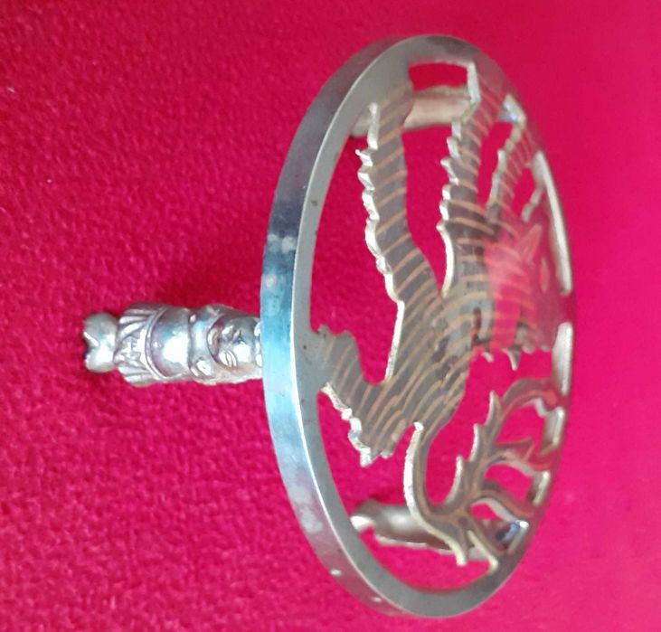 Винтидж кръгла месингова подложка