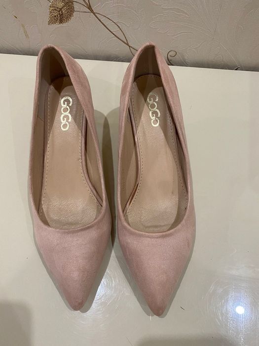 туфли каблук новый б/у люкс оригинал 38