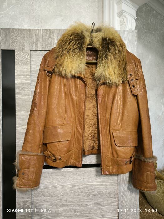 Продаю натуральную кожоную куртку. Размер подойдёт 46_48