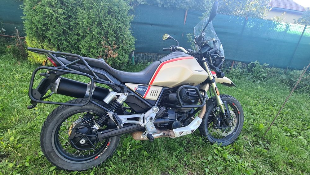 Vind Moto Guzzi V85 TT