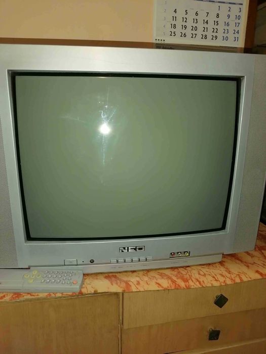 Продавам 2 телевизора-"NEO" и "JVC"