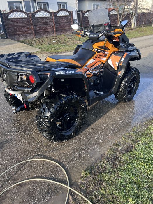 Atv can am outlander