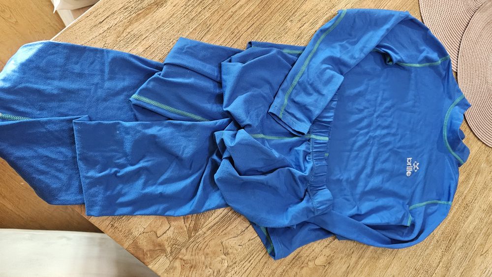 Детска блуза за ски и детско термо бельо