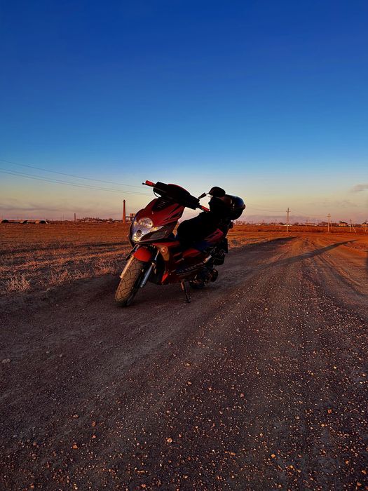 Скутер racer arrow 125