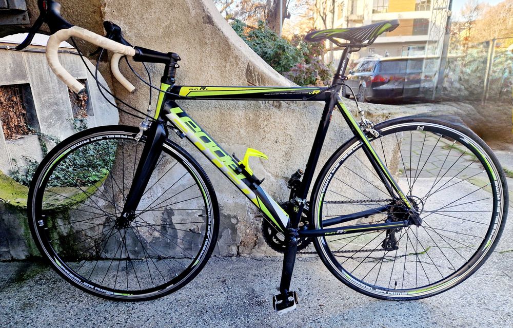 Шосеен Leader Run-Rv 28" БЕЗПЛАТНА ДОСТАВКА!