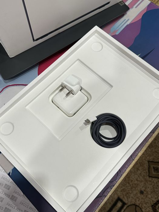 MacBook Air M2 2022