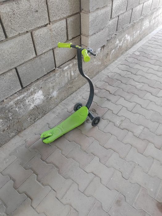 Продам детский самокат