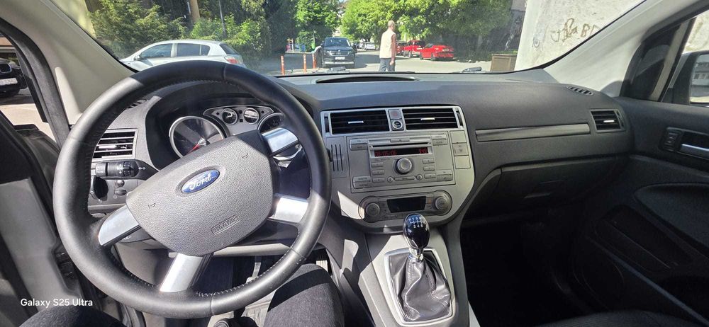 Se vinde Ford Kuga 2.0 TDCI