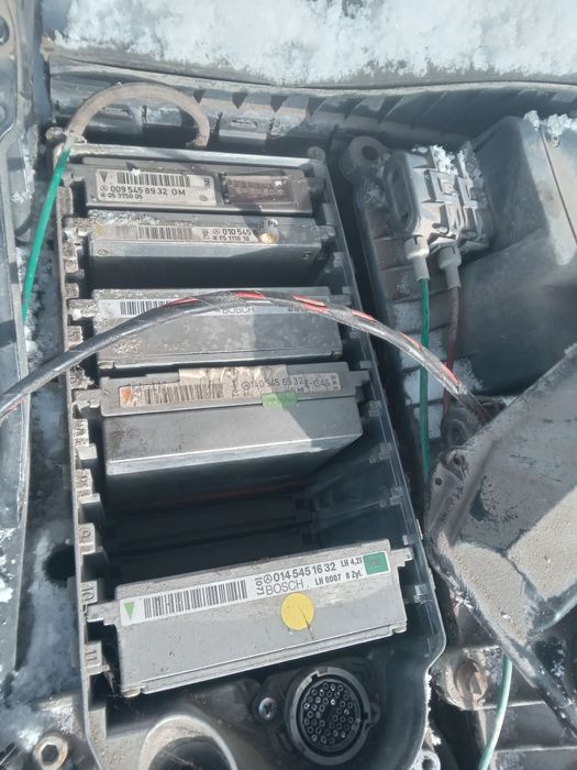 Продам 140 мерседес на разбор можно целиком