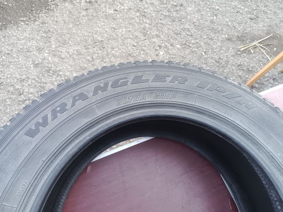 резина  всесезонная бу