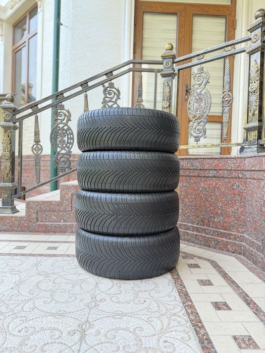 Michelin balon sotiladi 235/55/17
