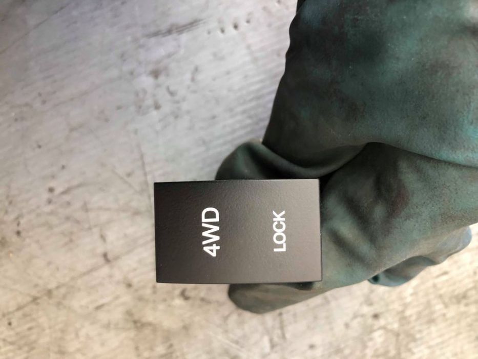 buton blocare diferentiala 2.0 d hyundai tucson 2004-2010