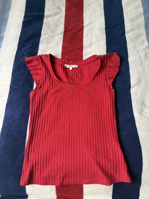 Женская одежда в хорошем состояние