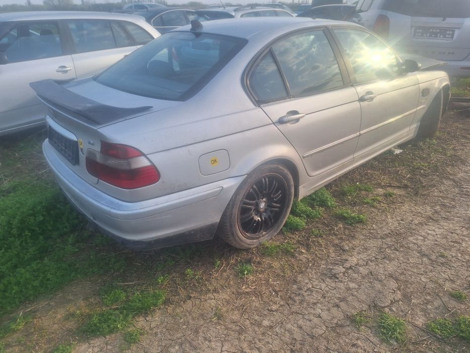 Dezmembrez bmw e46
