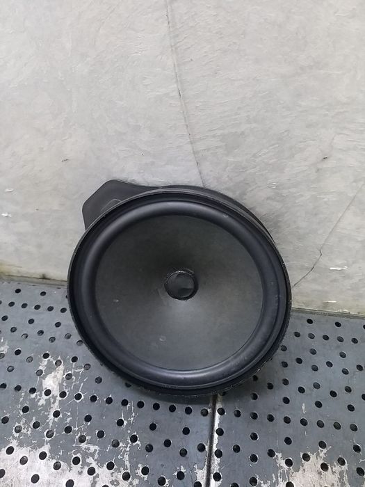 Boxa audio dreapta spate mercedes c class w204 a2048206302
