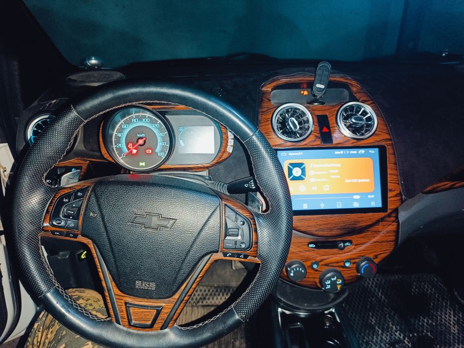 Spark kraskasi tozza