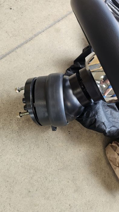 Guvernare directie  hidraulica barca motor pana la 300 cp  Ultraflex U-flex