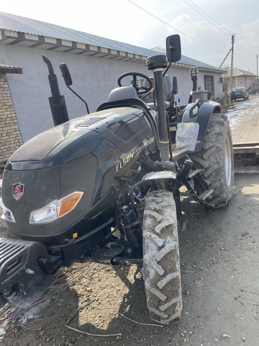 Fl 504 traktir sotiladi