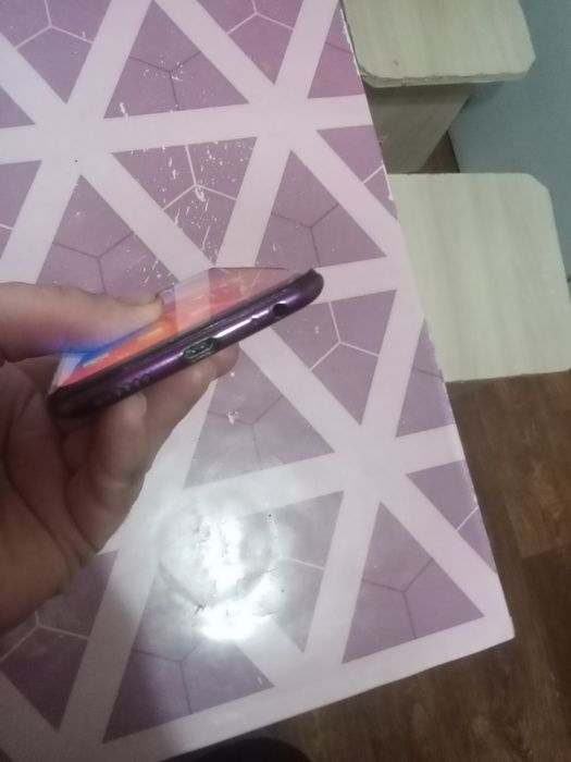 Смартфон Tecno Spark 4