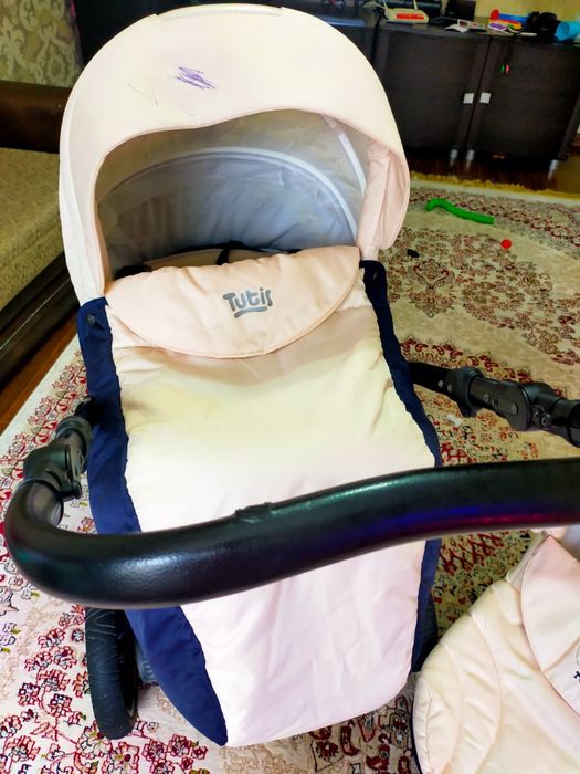 Продам коляску трансформер Тутис