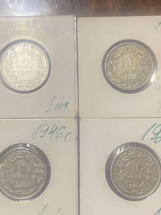 Лот сребърни швейцарски франкове 8 броя Helvetia