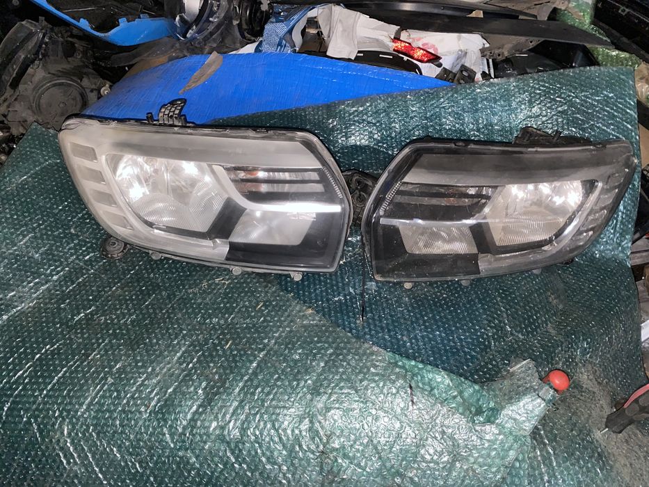 Far Dacia Logan 2 Sandero 2 Facelift 2017 - 2020 far dreapta DRL