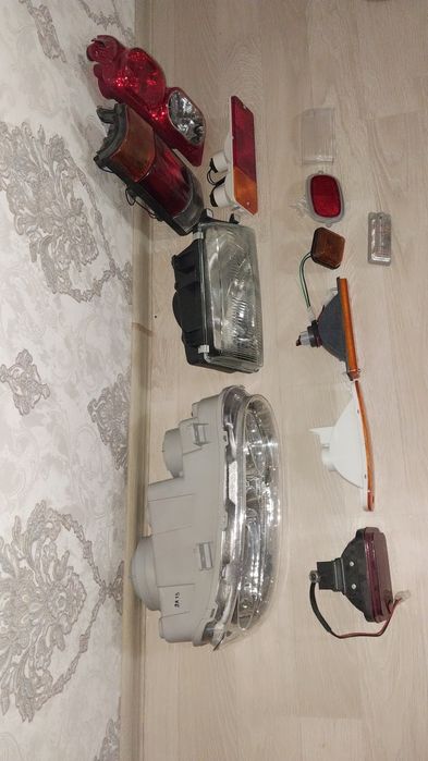 Аксесуари на Дамас и Лабо