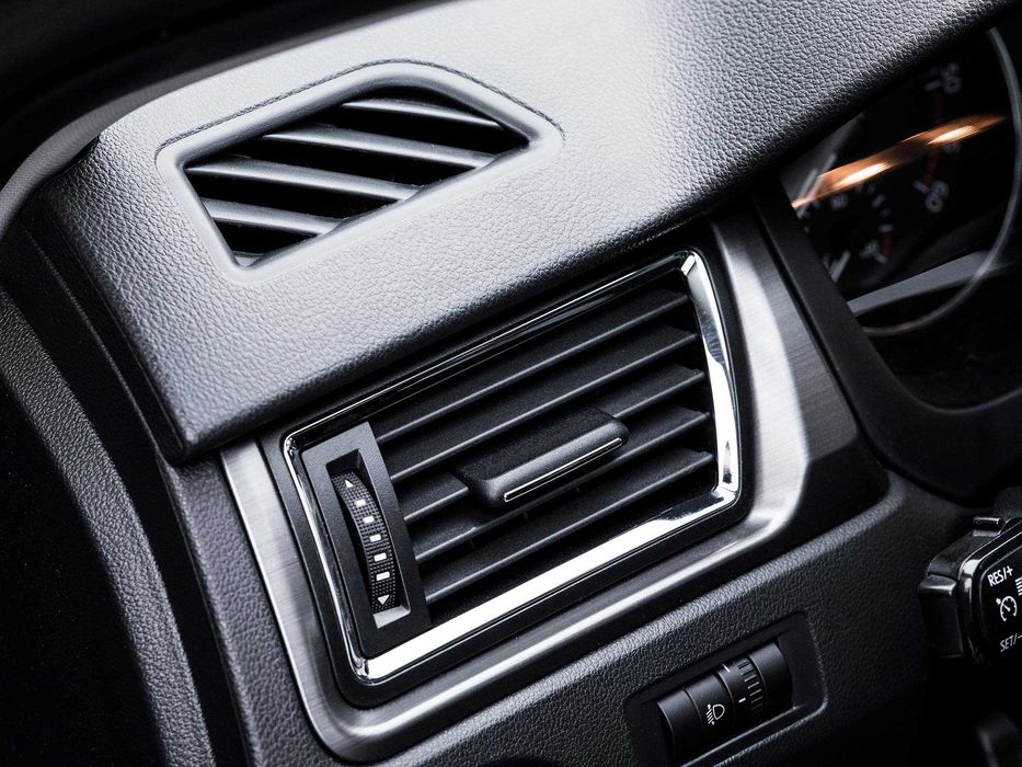 Спрей автотабло Carbonax 720мл