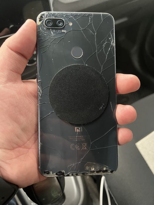 Mi 8 lite 64 gb srochna