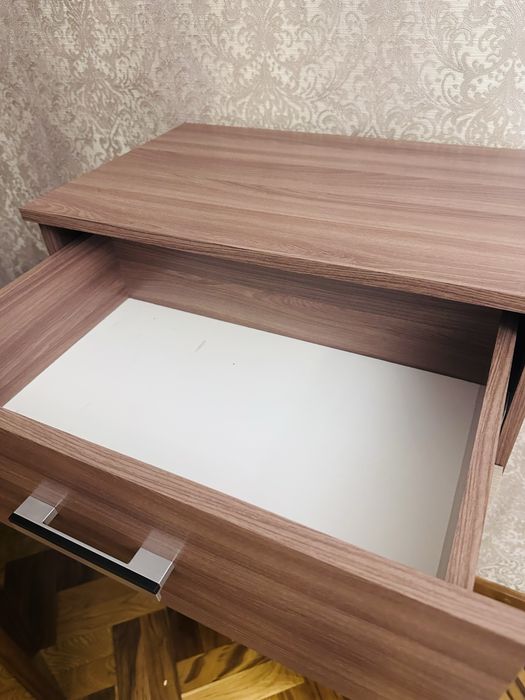 Продам шкаф с комодом