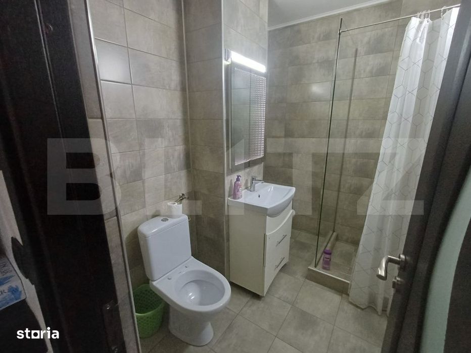 Apartament de inchiriat, cu 2 camere, 52 mp, zona ROMPETROL