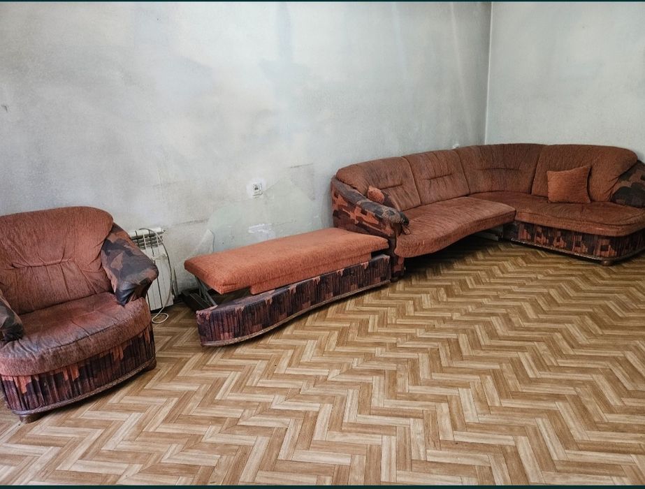 Диван кресло палас