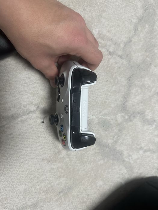 2 штук Геймпал, джостик xbox.