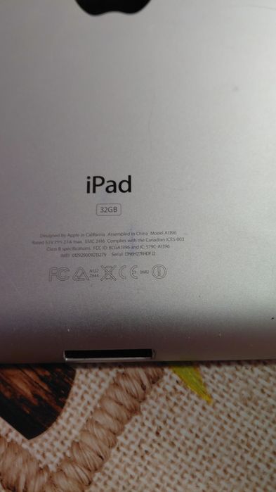 Vând două tablete iPad