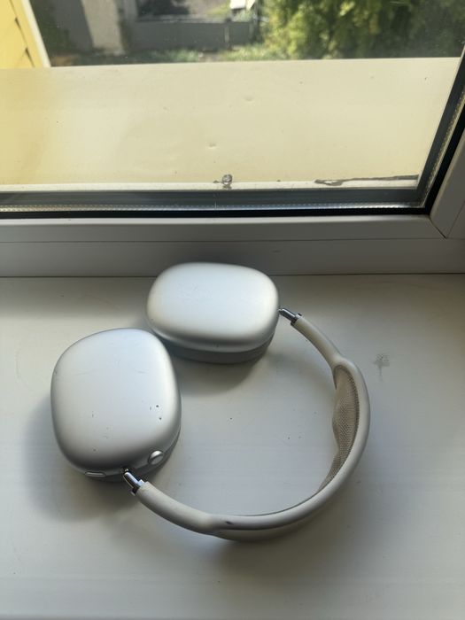 Airpods max