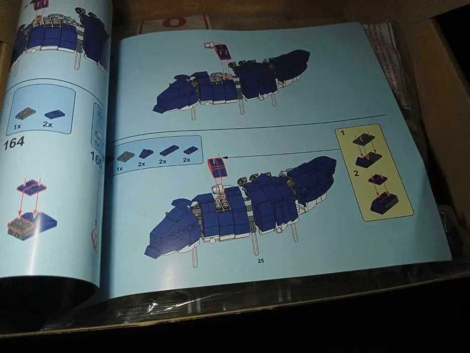 NOU Compatibil joc lego Rechin luminos 24cm 687pcs